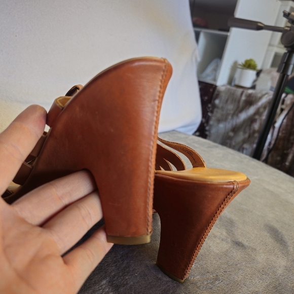 KORK-EASE LEATHER SANDALS  SIZE 8 - Picture 6 of 11